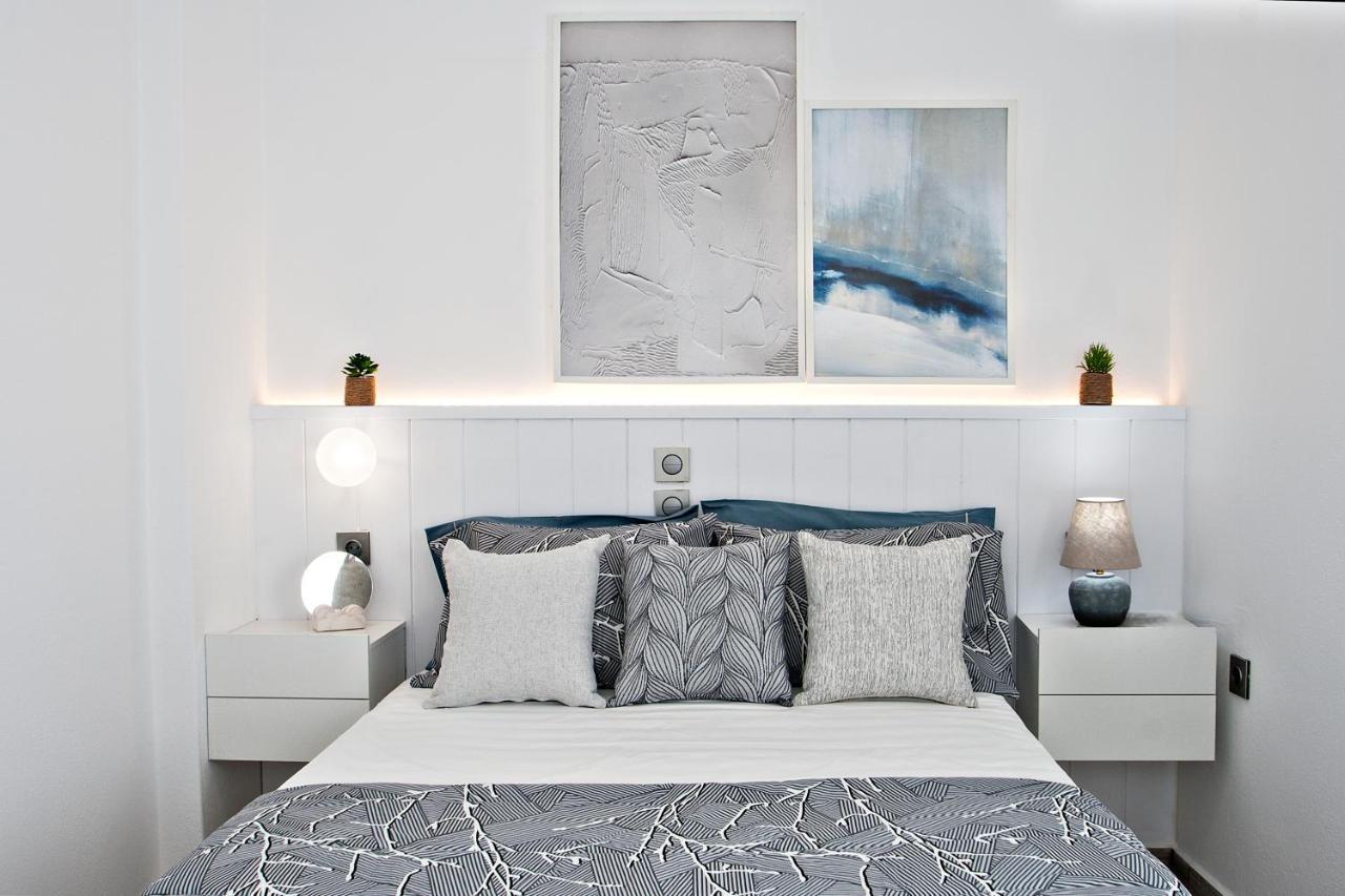 Capolavoro, Boutique Apartment With Unique Rooftop Скиатос Экстерьер фото
